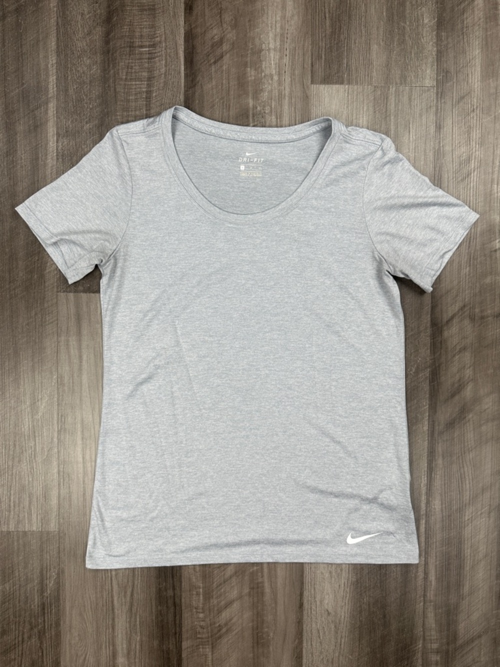 Nike Dri-Fit Legend Scoop Performance Tee - Small